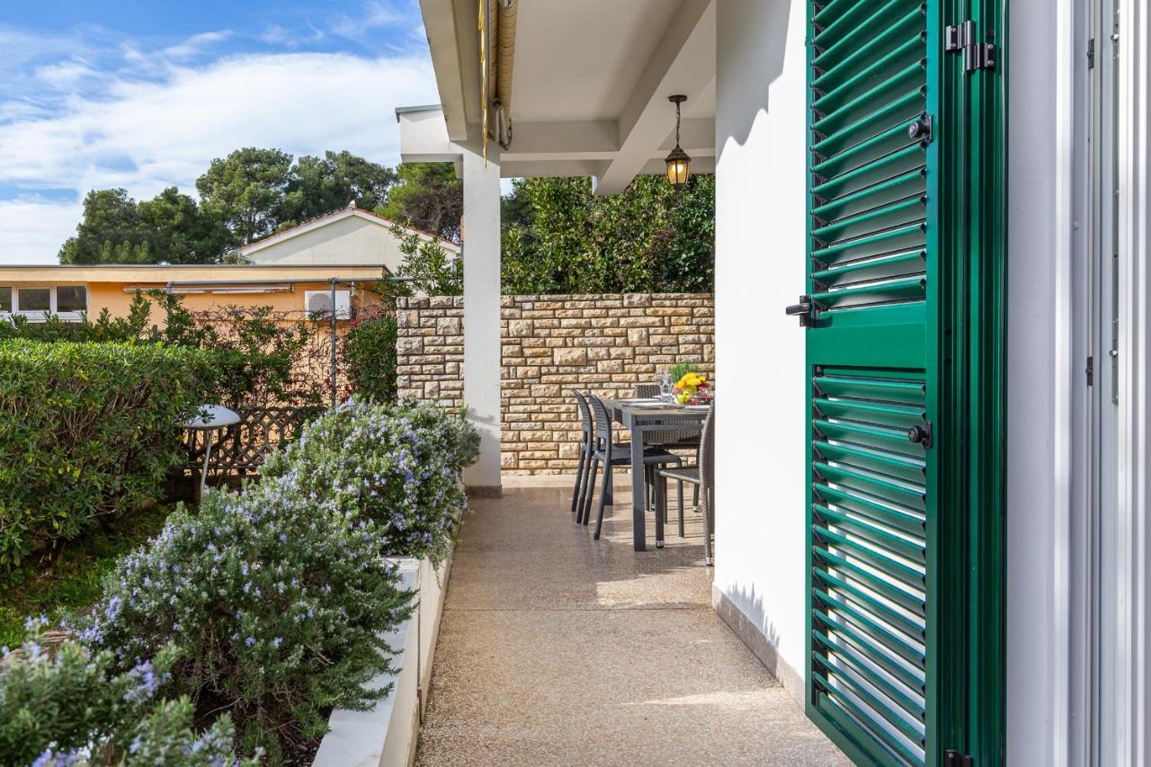 Villa Abbalina Petrcane Exterior photo