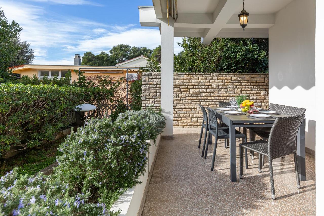 Villa Abbalina Petrcane Exterior photo